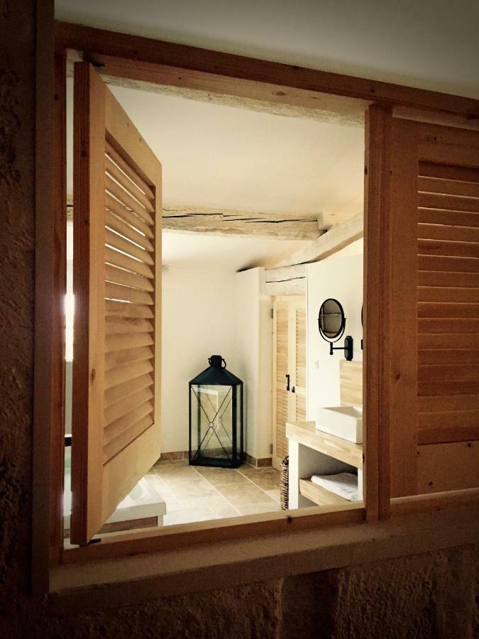 Bed and Breakfast Mas Du Grand Bordes à Saint-Laurent-dʼAigouze Extérieur photo