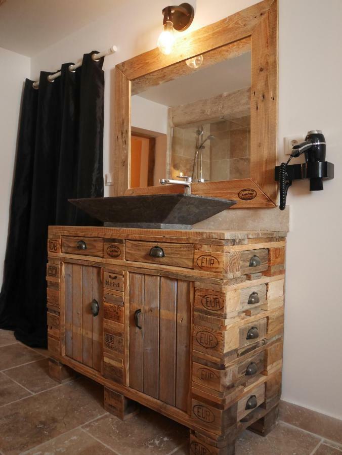 Bed and Breakfast Mas Du Grand Bordes à Saint-Laurent-dʼAigouze Extérieur photo